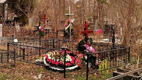 В Северском районе Краснодарского края вандалы разбили надгробья на кладбище