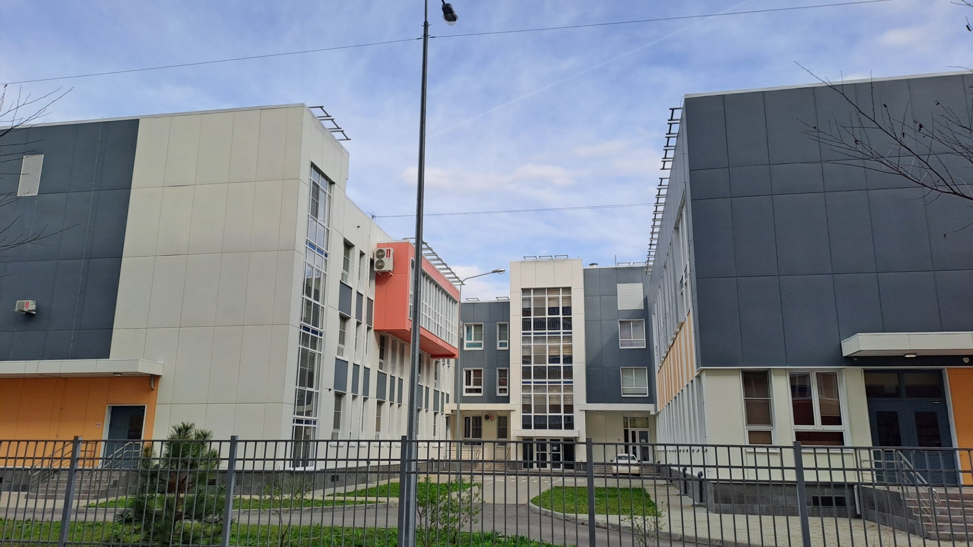 Новые технологии позволят достроить школу на Яцкова в Краснодаре раньше срока