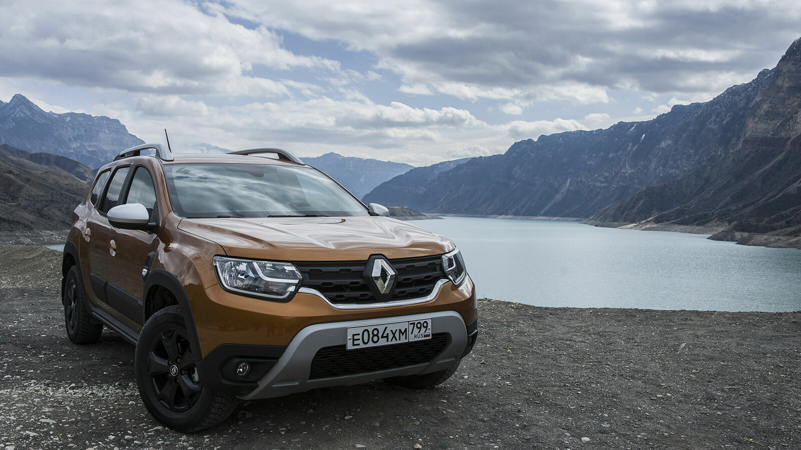 Новый Renault Duster 2021: проверка Кавказом