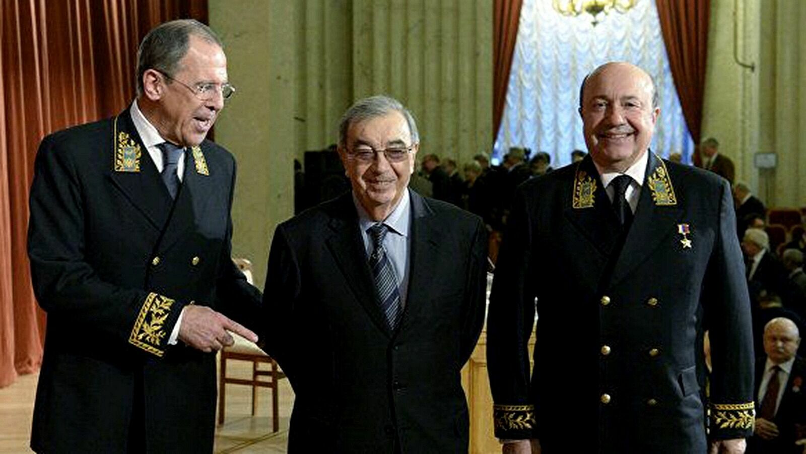 Министры иностранных дел России: Сергей Лавров, Евгений Примаков, Игорь Иванов.