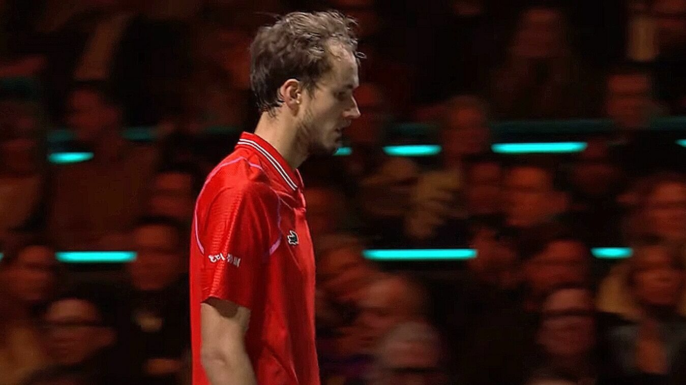 Медведев выиграл турнир в Нидерландах, прервав серию поражений от топ-10