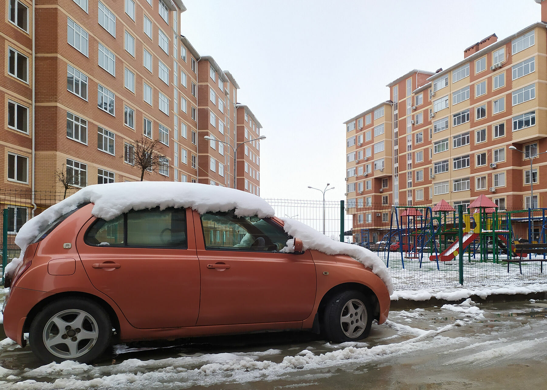 33 сантиметра: сильнейший за последние 20 лет снегопад на Кубани