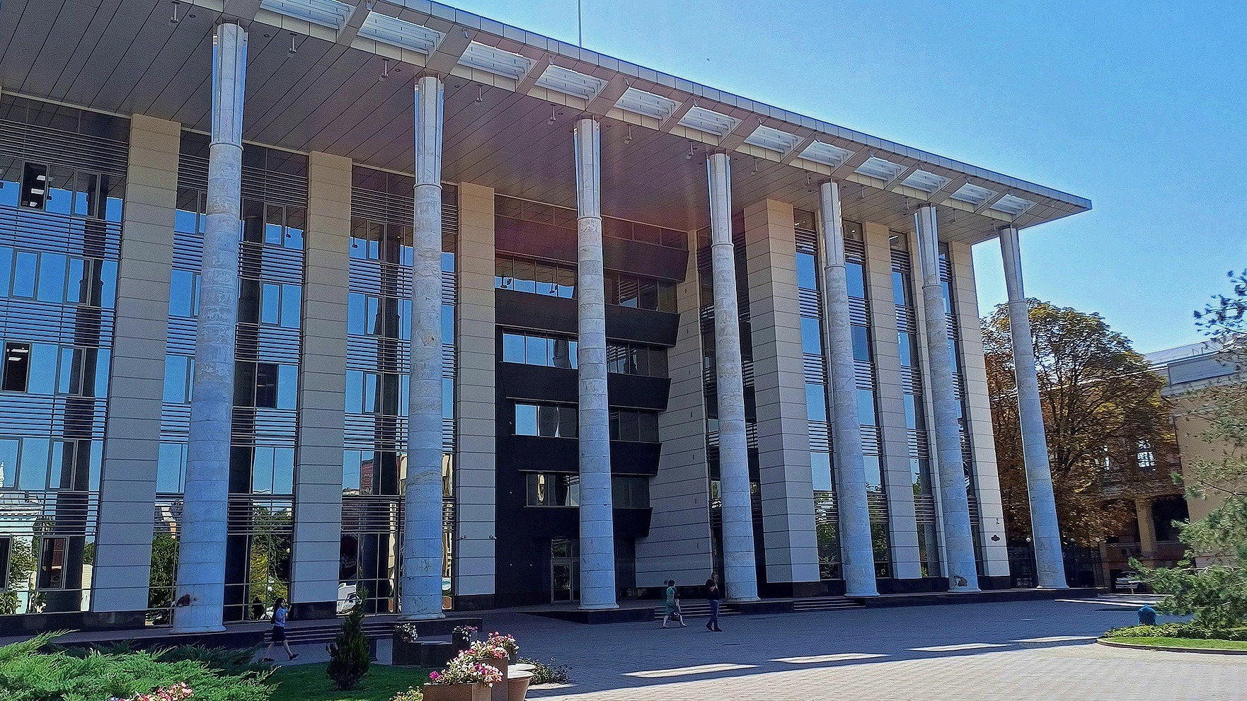 Суд в Краснодаре подтвердил решение изъять у концерна «Покровский» более 500 млрд руб