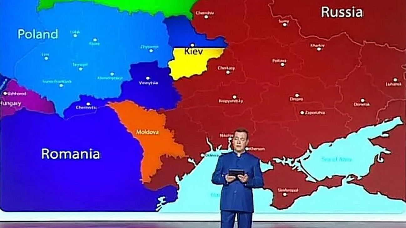 Дмитрий Медведев показал карту будущих территорий России на 2025 год