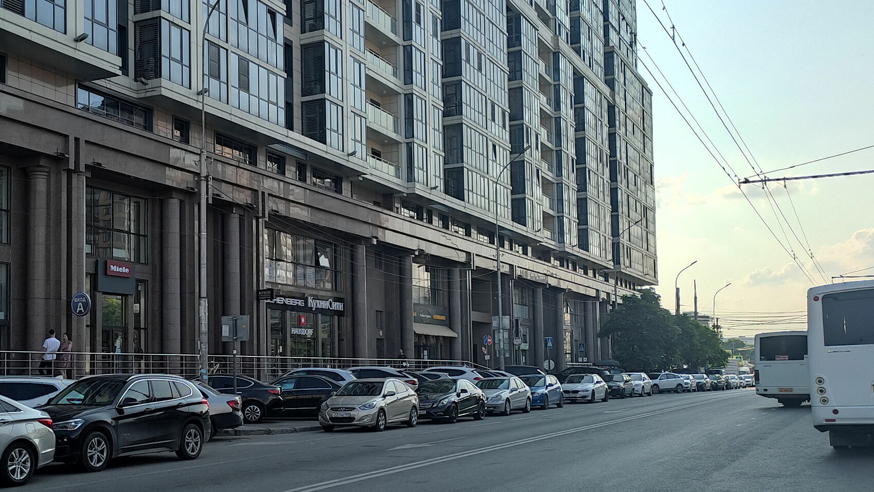 С сегодняшнего дня 10 января 2022 года в Краснодаре поднимается стоимость парковки