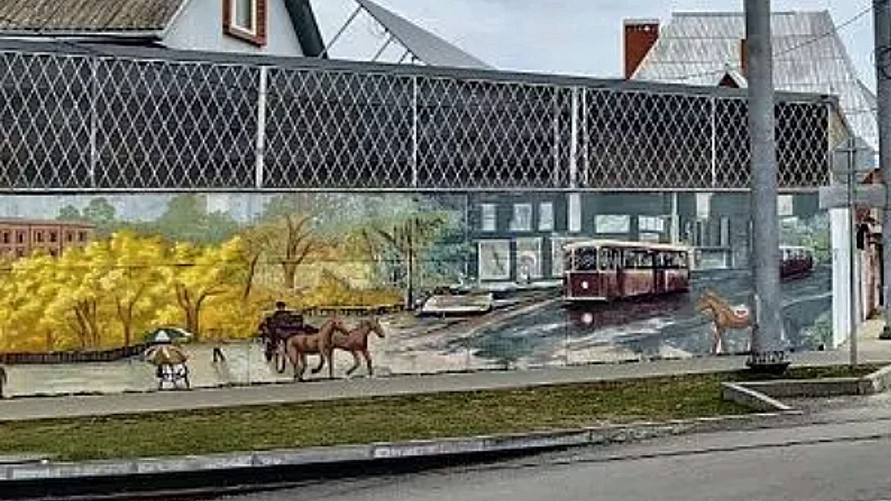 В Краснодаре на улице Московской появится мурал, посвященный трамваю