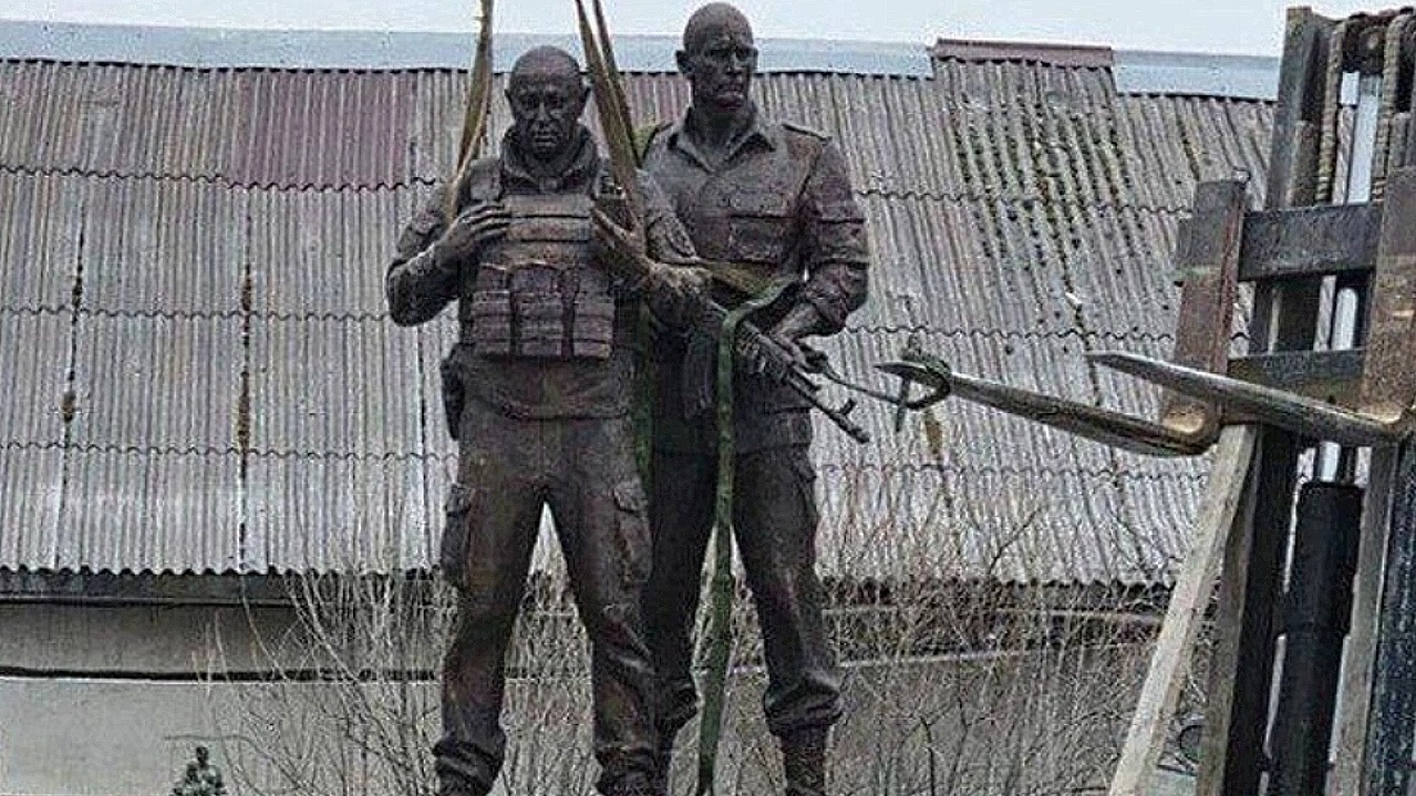Памятник лидерам ЧВК «Вагнер» Пригожину и Уткину появится у трассы в Горячем Ключе