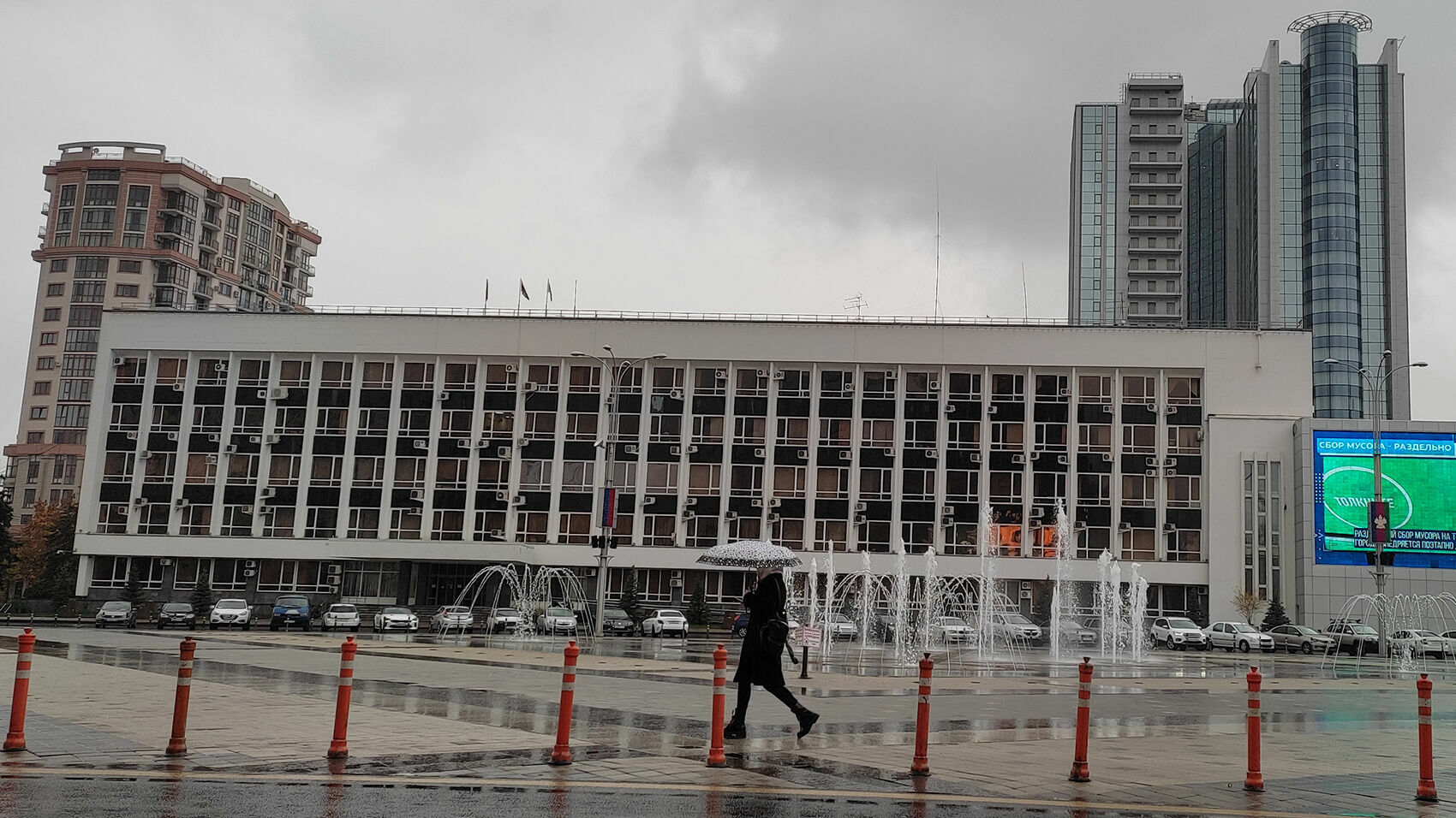 Мэр Краснодара назвал ситуацию в Музыкальном «ненормальной», построят новую ливневку