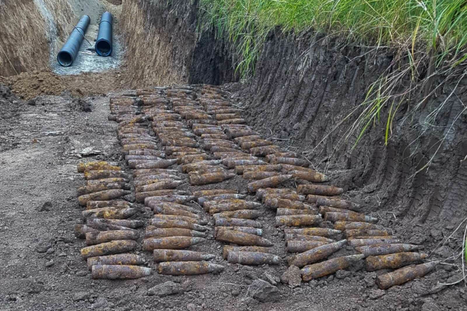В пригороде Краснодара на стройплощадке нашли более 200 боеприпасов времён войны