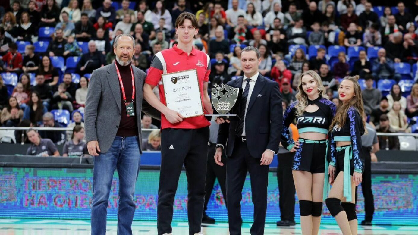 Обладателем премии «Спортсмен Кубани 2022» стал баскетболист Андрей Мартюк