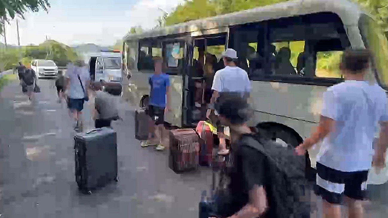 В Сочи водитель автобуса с детьми пытался скрыться от полиции, его оштрафовали