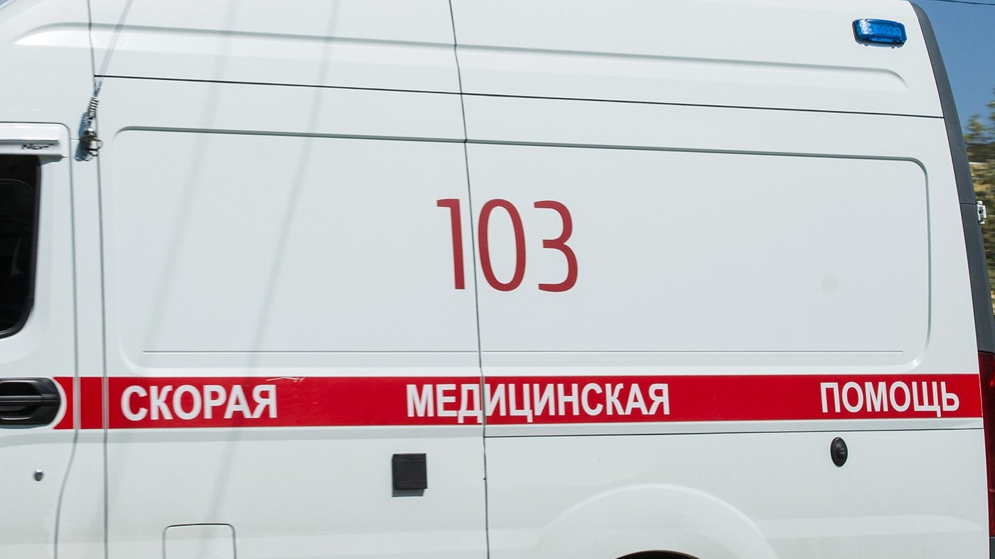 Очередная автохамка не пропускала скорую помощь в Краснодаре