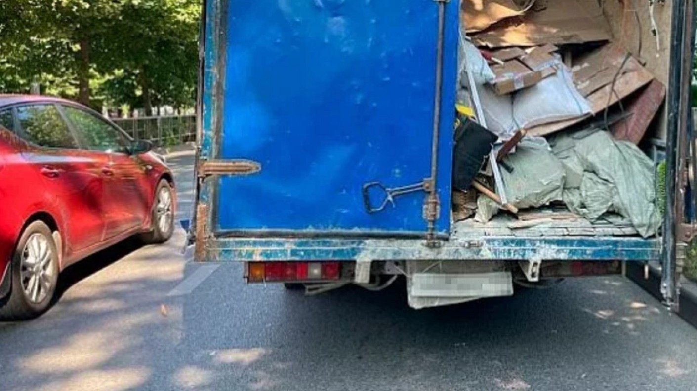 Вывез мусор — лишился грузовика: как в Краснодаре наказали «черного мусорщика»